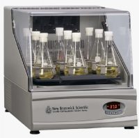 New Brunswick Scientific Excella E24/E24R