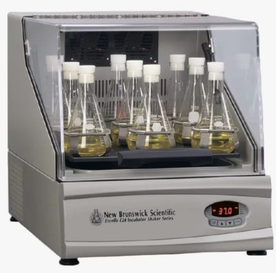 New Brunswick Scientific Excella E24/E24R